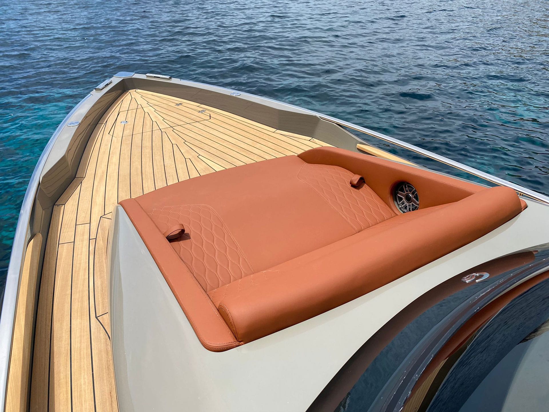 Stradivari 43 - Dettagli