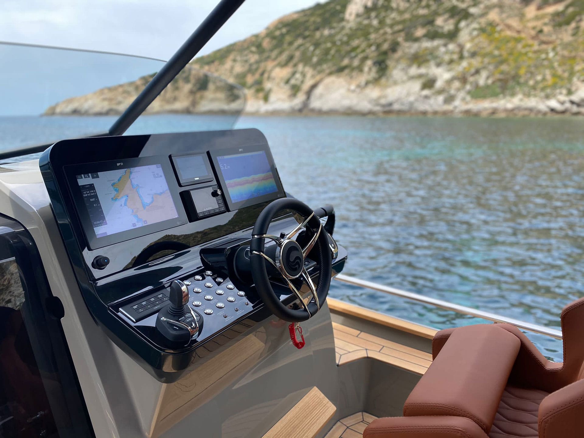 Stradivari 43 - Dettagli